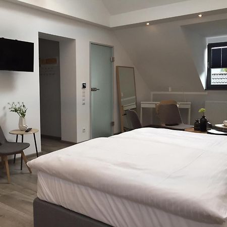 Boutique-Hotel "Stilvoll" أندرناخ الغرفة الصورة