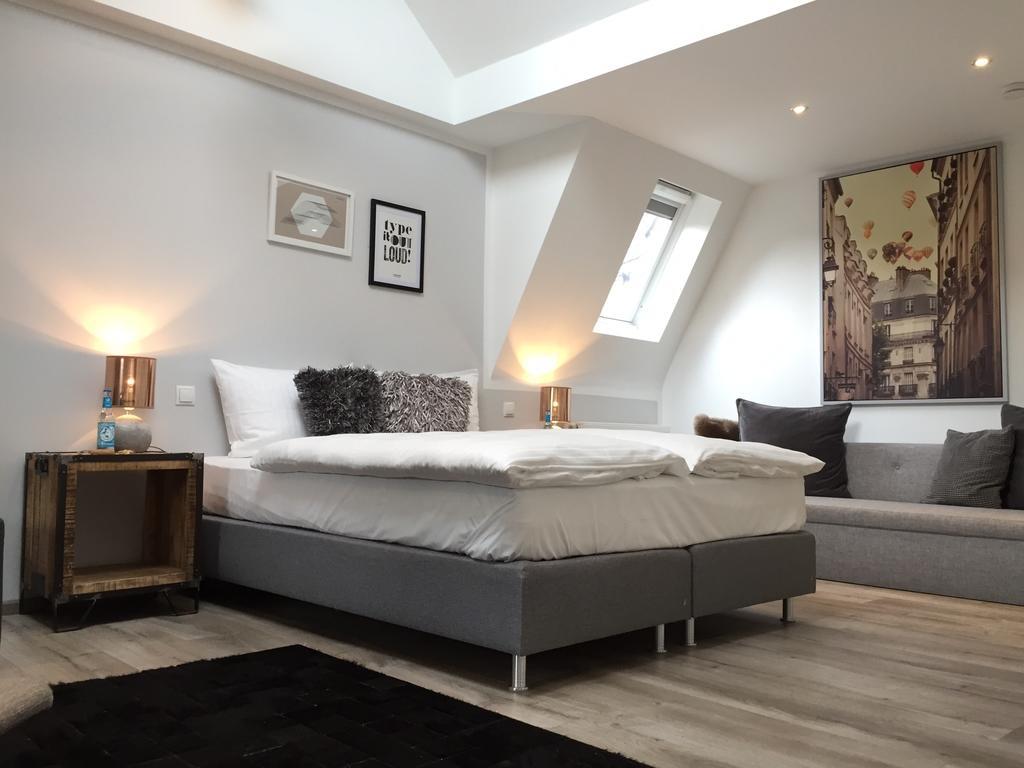 Boutique-Hotel "Stilvoll" أندرناخ الغرفة الصورة