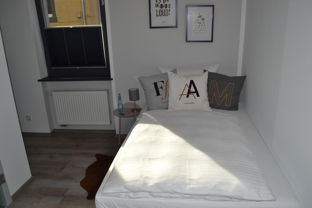 Boutique-Hotel "Stilvoll" أندرناخ الغرفة الصورة