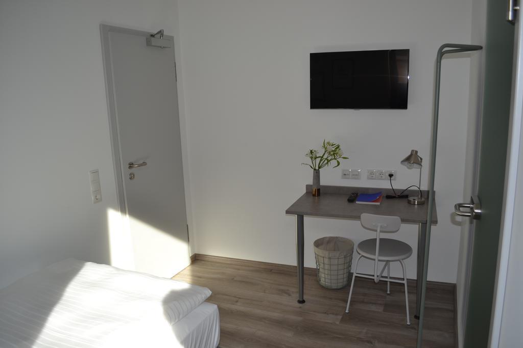 Boutique-Hotel "Stilvoll" أندرناخ الغرفة الصورة
